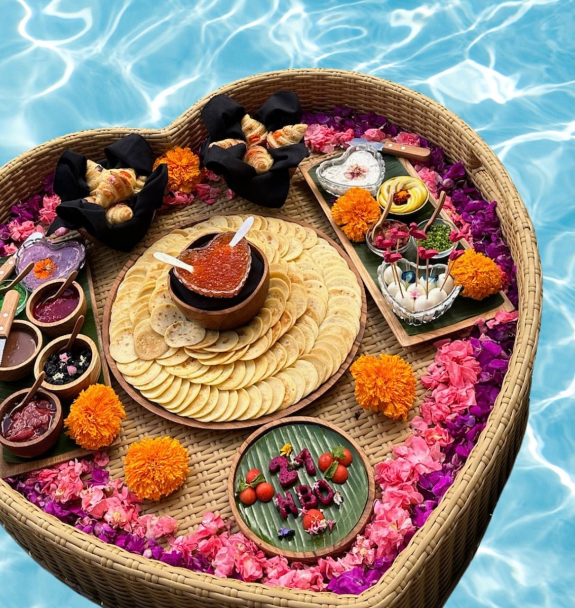 👑🍾 Luxury Floating Breakfast – Caviar & Blinis - Bali Floating Kitchen - f&b