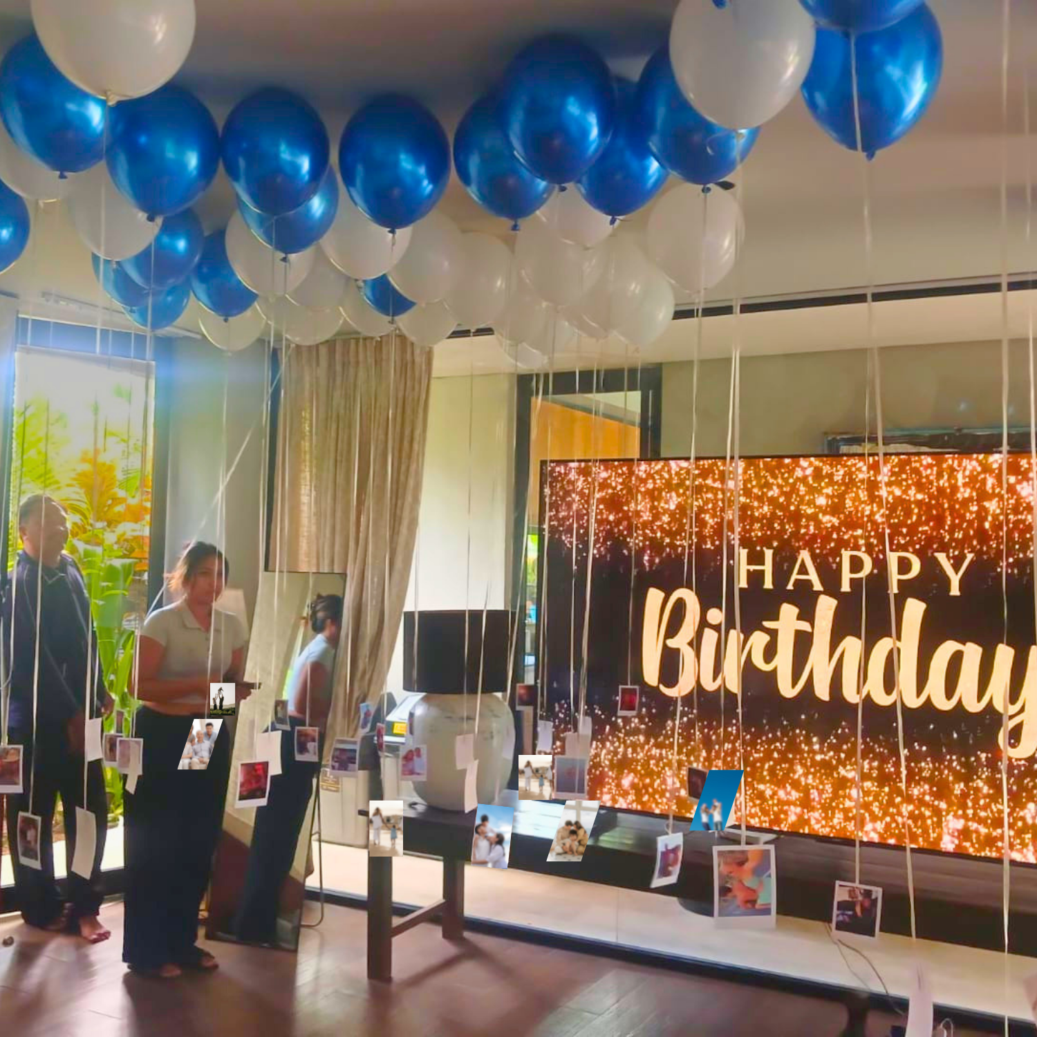 Balloons with Personalized Messages Setup