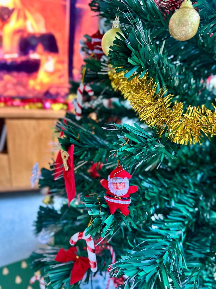 Classic Christmas Villa Setup in Bali - Bali Floating Company - 