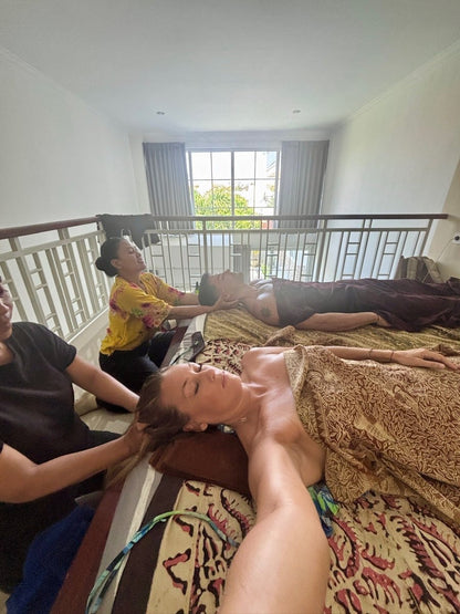 ❤️ Honeymoon Breakfast & Massage – Curated Romantic Villa Experience for Couples - Bali Floating Kitchen - package