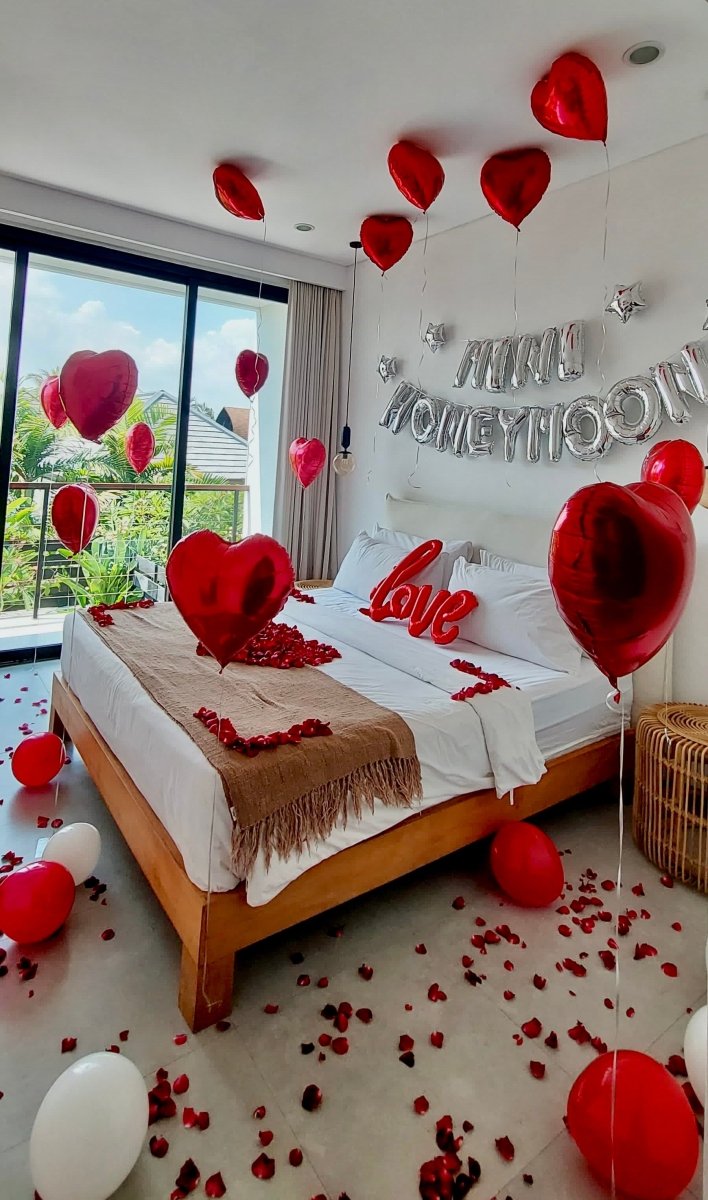 🎊 Indoor Room Decorations - Villa Room Setup - Bali Floating Kitchen - decorations