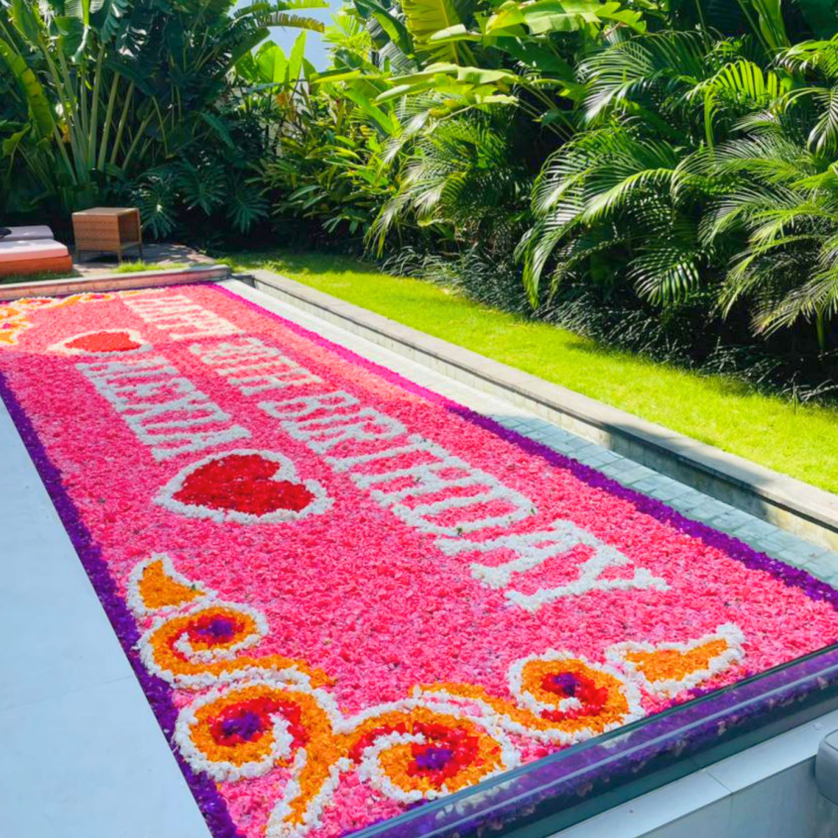 🌺 Pool Flower - Bali Floating Company - decorations