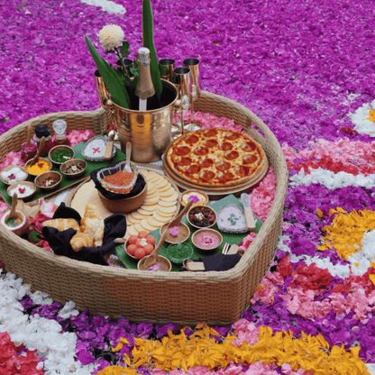 🌺 Pool Flower Decor – Tropical Floating Petals - Bali Floating Company - decorations