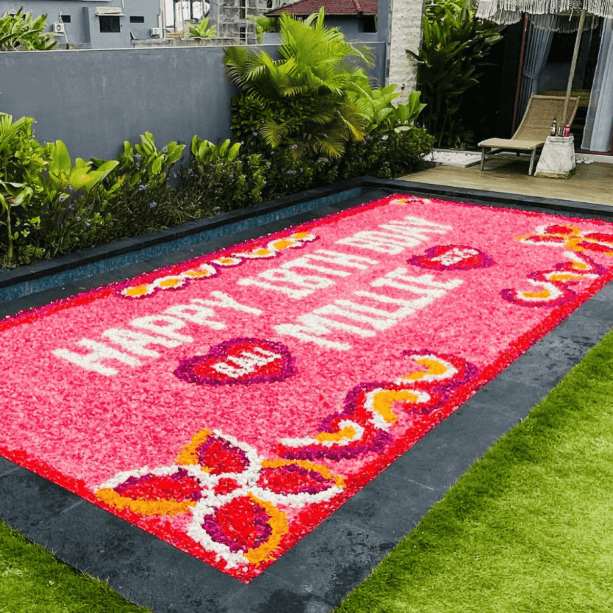 🌺 Pool Flower Decor – Tropical Floating Petals - Bali Floating Company - decorations